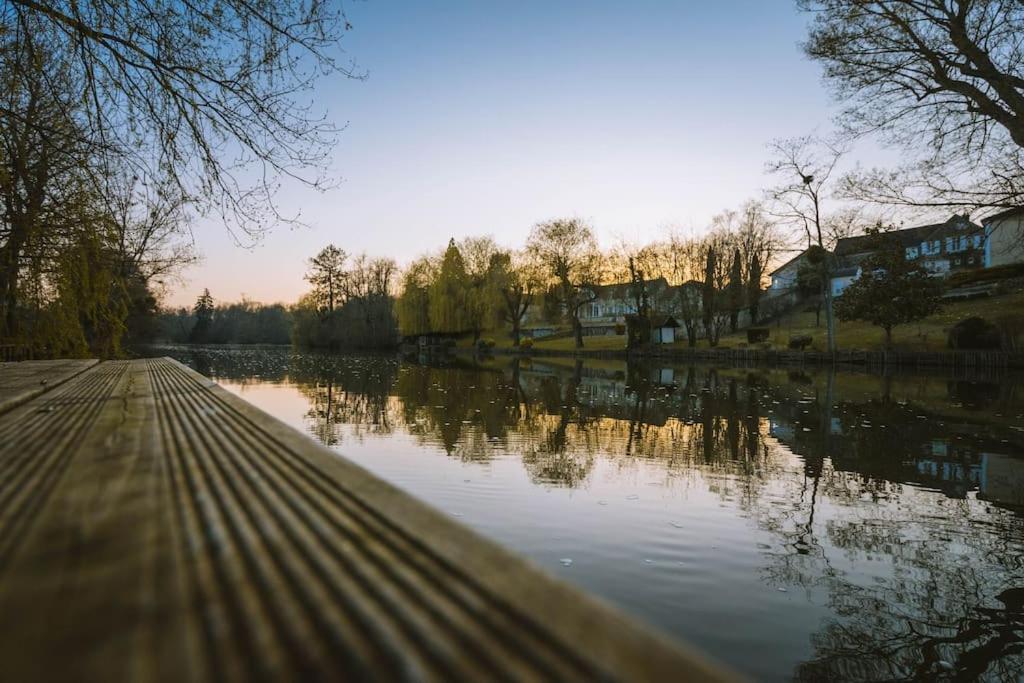 Le Chalet Du Bout Du Monde, En Bord De Riviere ! Grez-sur-Loing Extérieur photo